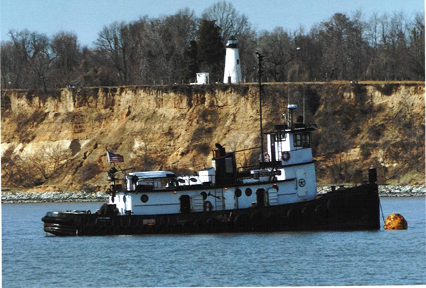 Tug boat