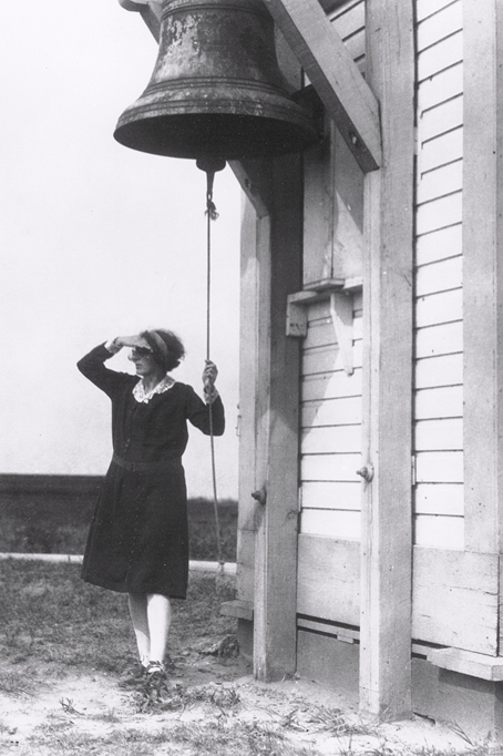 Fannie Salter at bell
